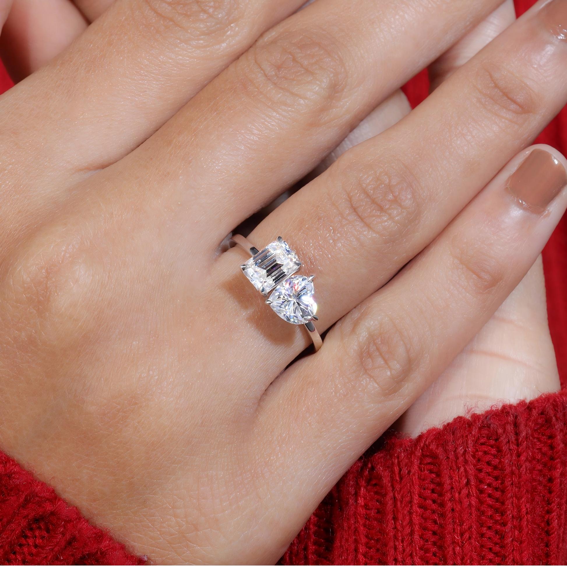 Toi Et Moi Emerald and Heart Moissanite Ring