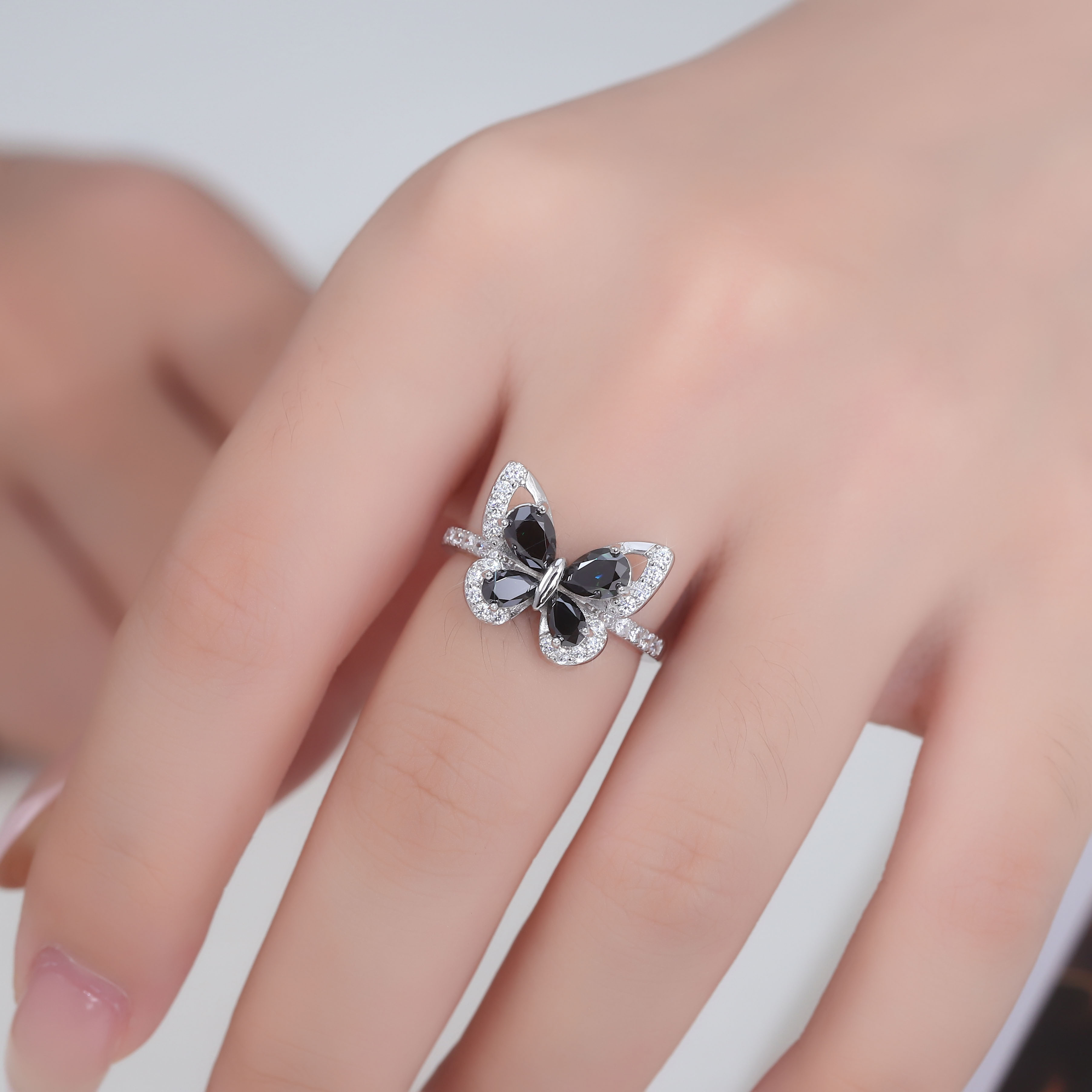 Butterfly Halo Moissanite Engagement Ring-VOOGME