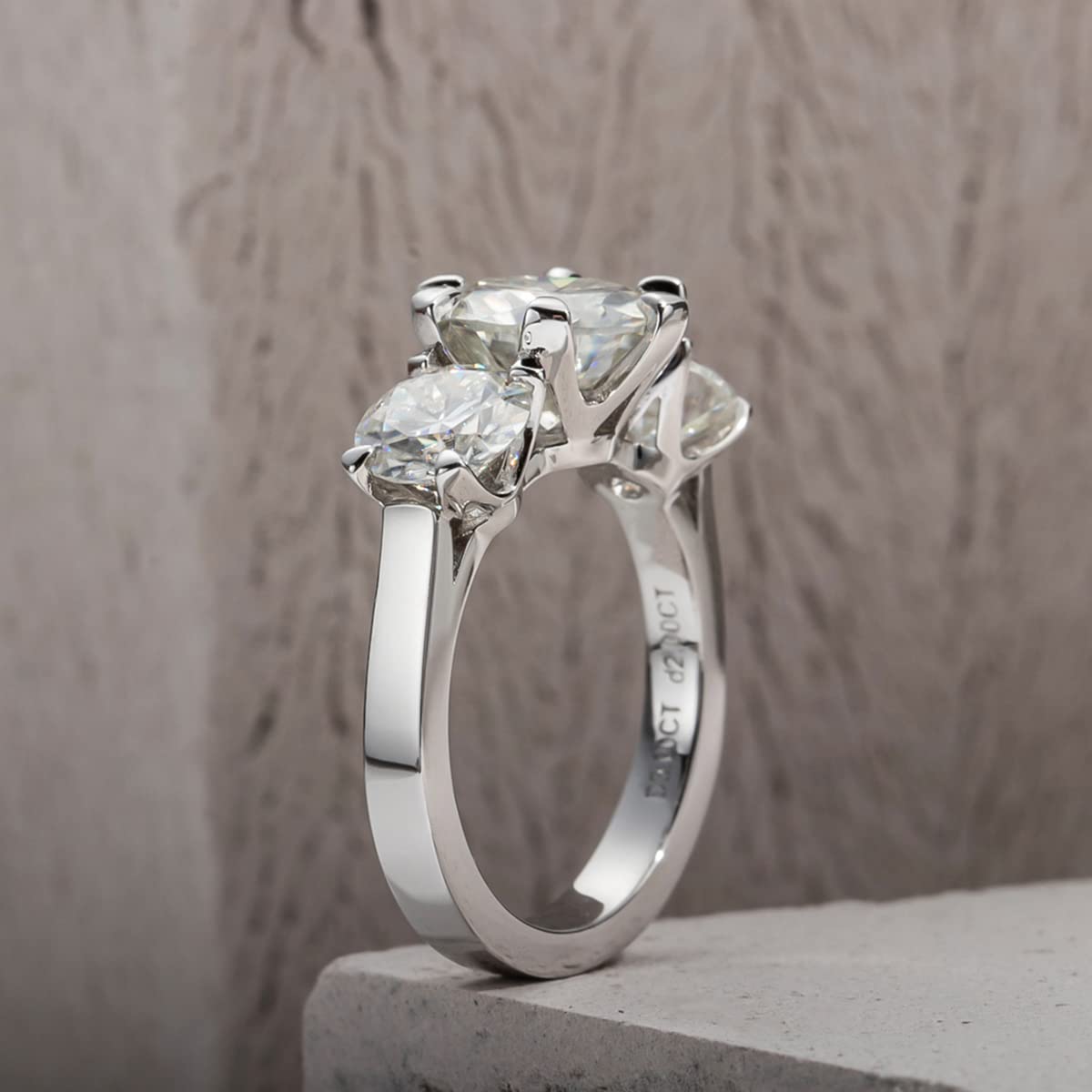 Three Stones Moissanite Engagement Ring-VOOGME