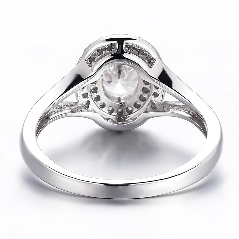 Amelia Oval Cut Double Halo Moissanite Engagement Ring-VOOGME