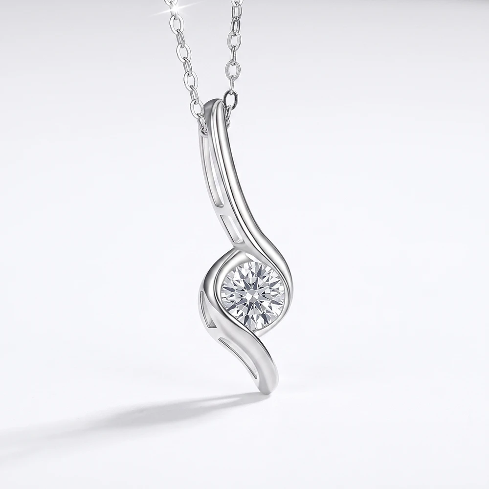Dana Luxury Moissanite Pendant
