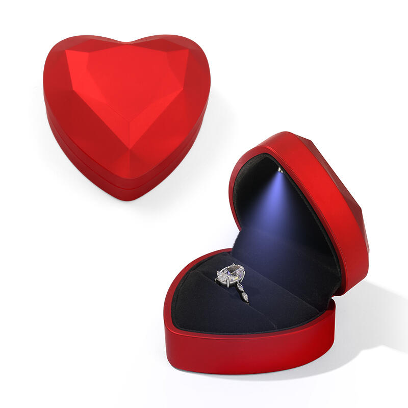 Voogme Cool Red Heart Shape Ring Box with LED Light