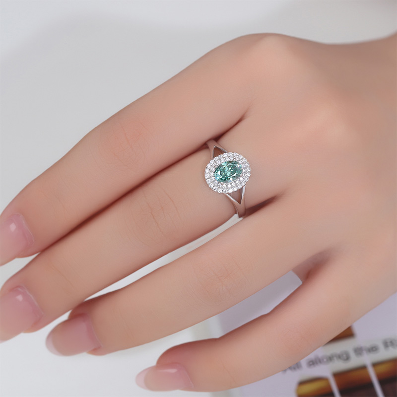 Amelia Oval Cut Double Halo Moissanite Engagement Ring-VOOGME