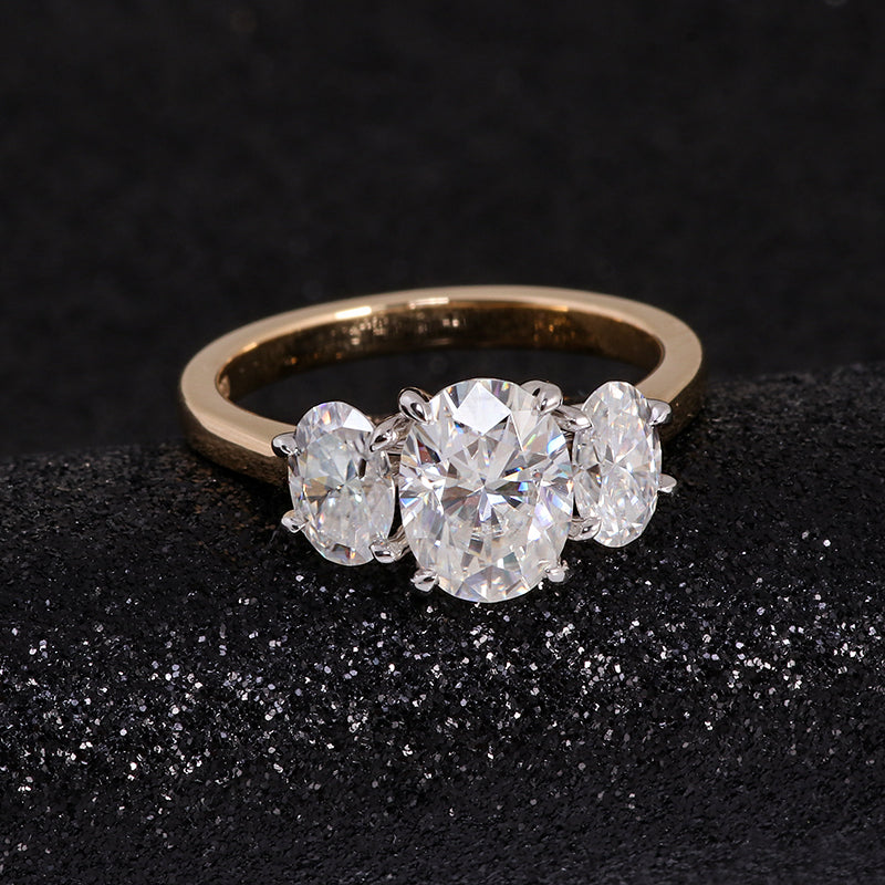 Three-stone Identical Moissanite Engagement Ring-VOOGME