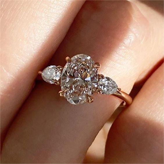How to identify moissanite real or fake at home