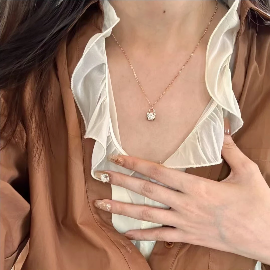 Lockit Bezel Moissanite Necklace