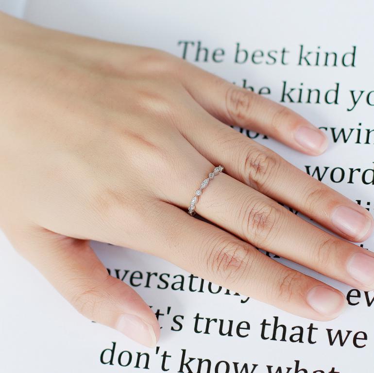 Moissanite Ladies Anniversary Wedding Row Band-VOOGME