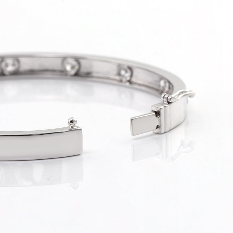 Inlay Moissanite Bangle-VOOGME