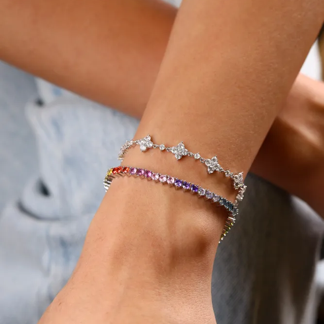 Delilah Full Circle Clover Moissanite Bracelet