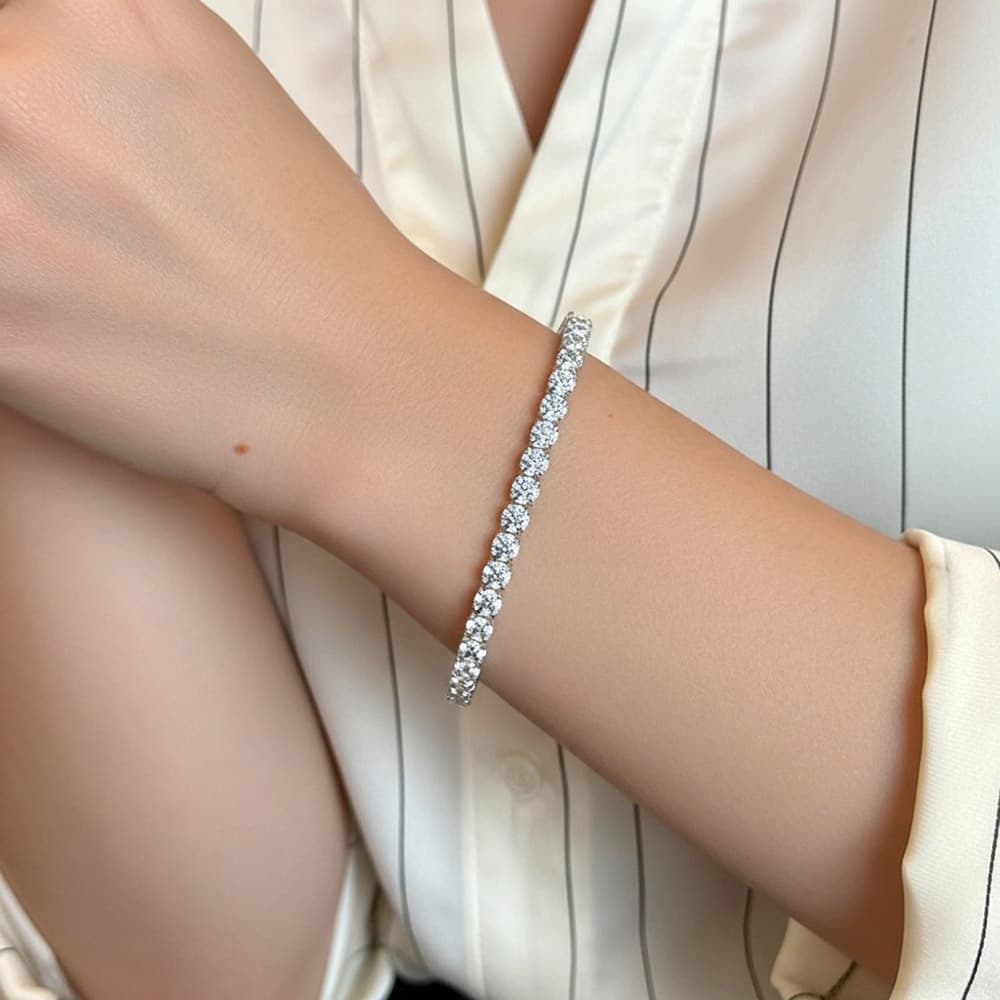 Gossamer Moissanite Tennis Bracelet