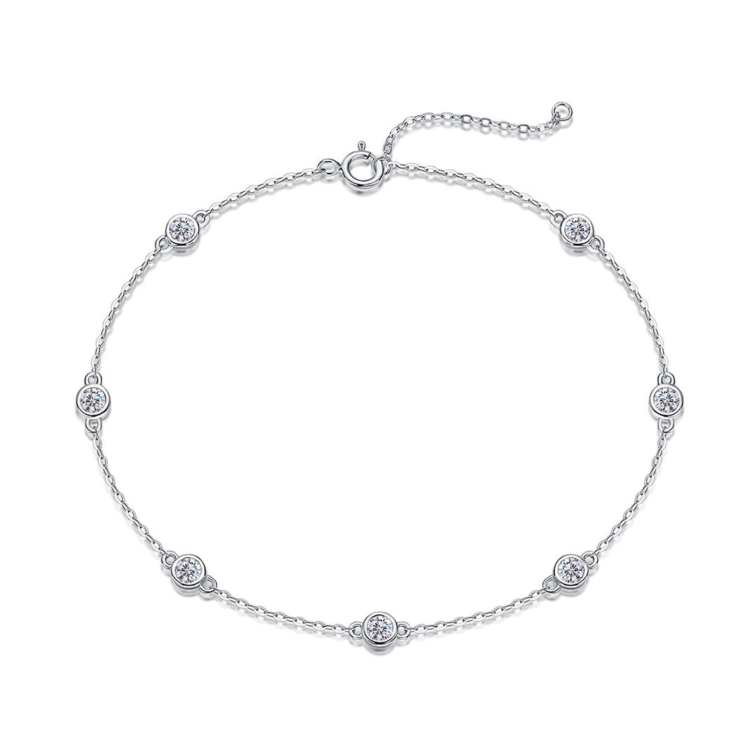 Meme Bezel Moissanite Bracelet