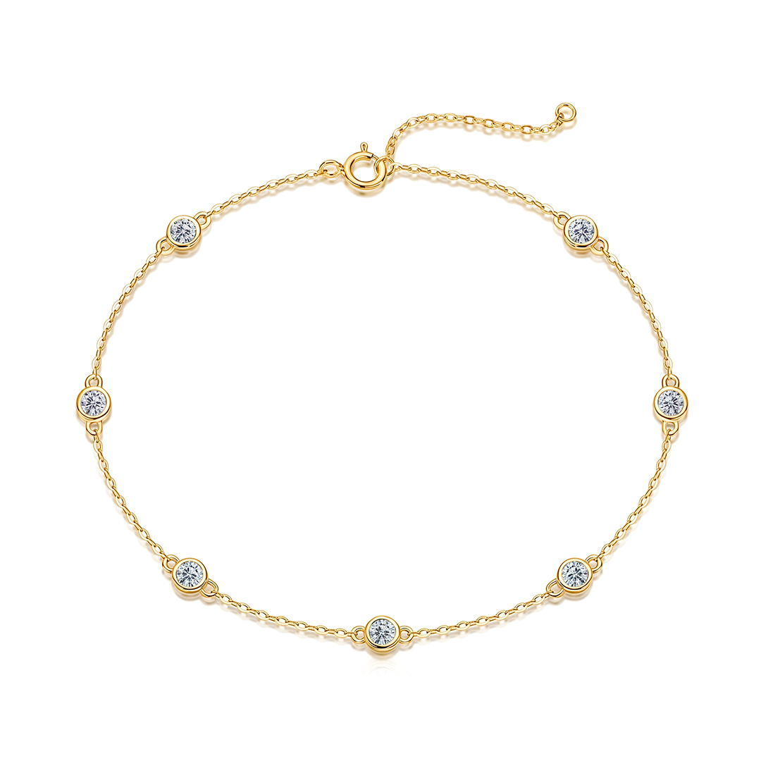 Meme Bezel Moissanite Bracelet