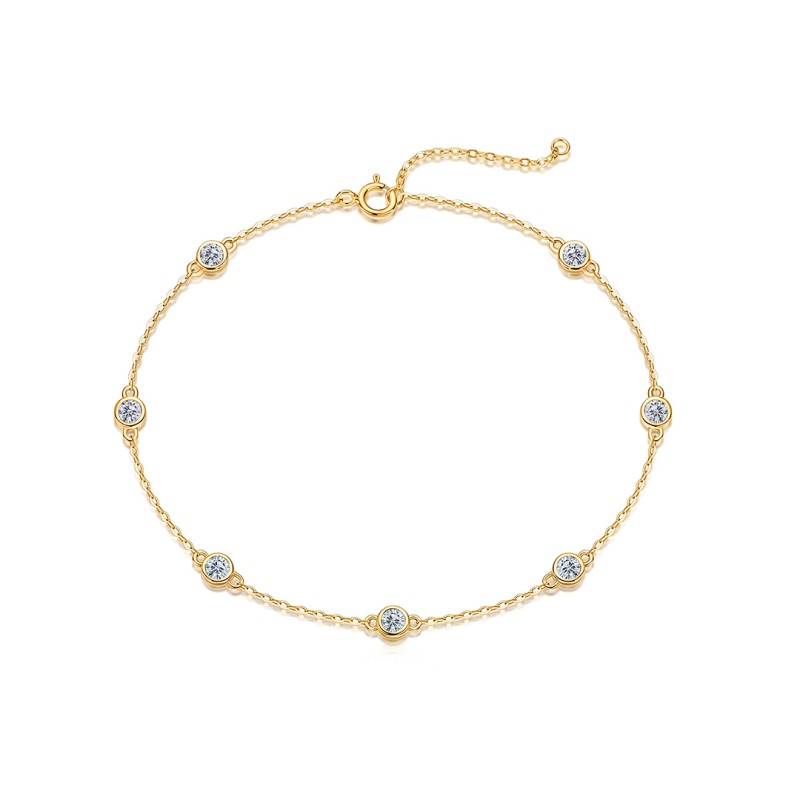 Meme Bezel Moissanite Bracelet