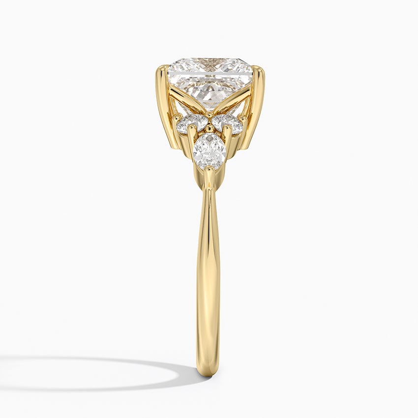 Luceillante Asscher Moissanite Engagement Ring-VOOGME