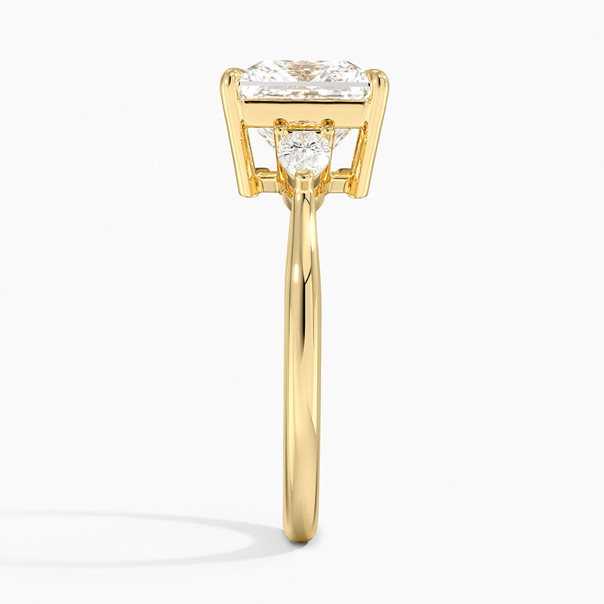 Pear Cut Three Stone Moissanite Engagement Ring-VOOGME