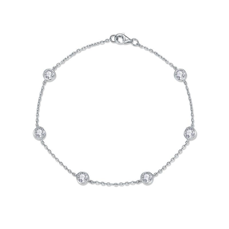 Meme Bezel Moissanite Bracelet