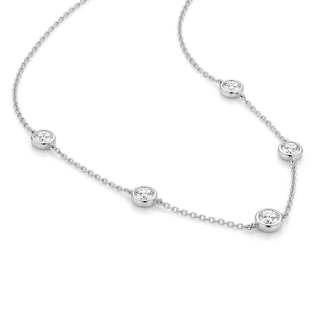 Cinq Bubbles Moissanite Necklace