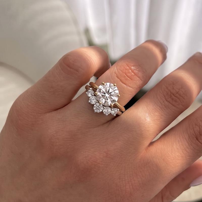 Selection Classic Six-Prong Moissanite Engagement Ring