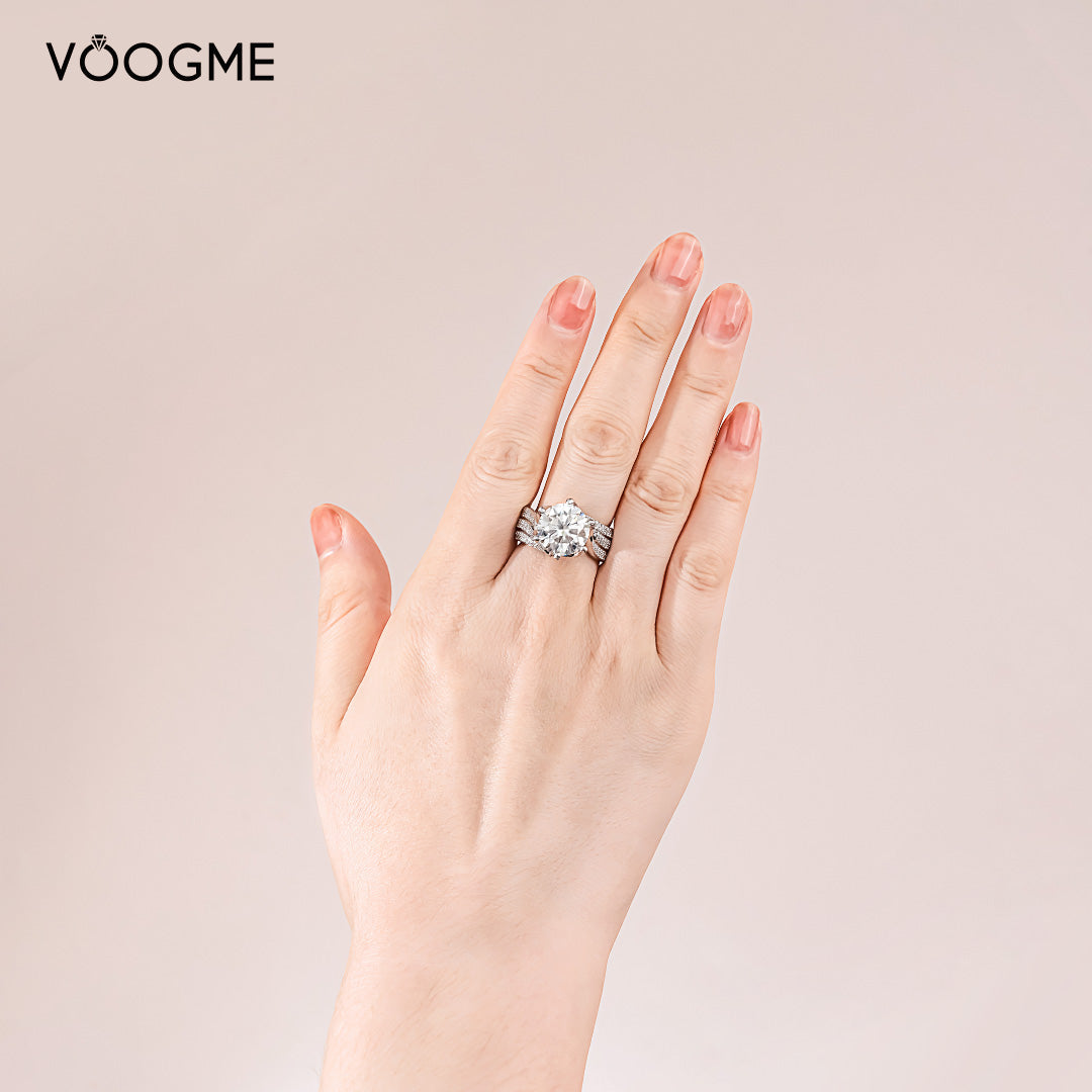 Luxe Side Moissanite Engagement Ring-VOOGME