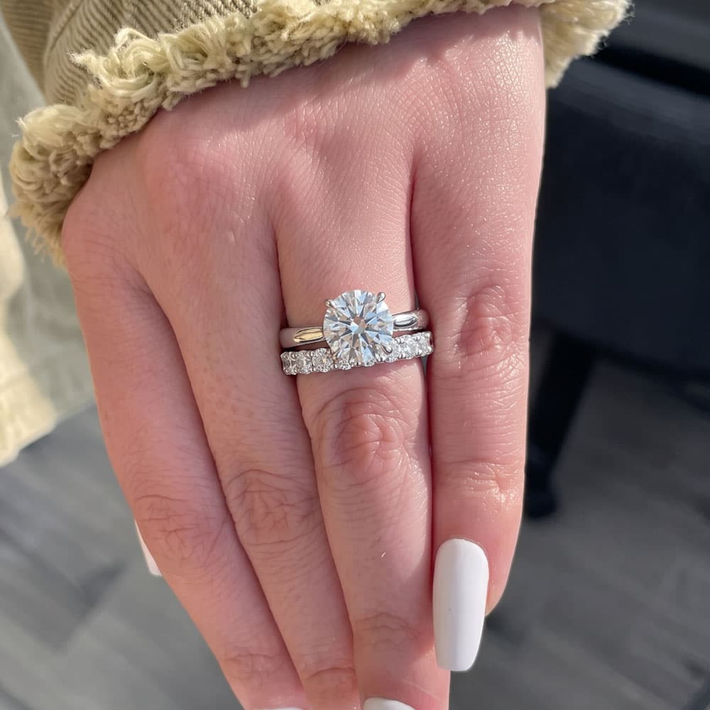 Classic Four-Prong Moissanite Bridal Set Rings 2.0 ct