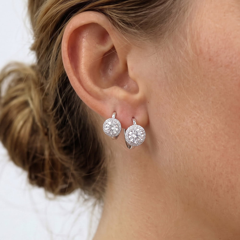 Vita Round Moissanite Hoop Earrings