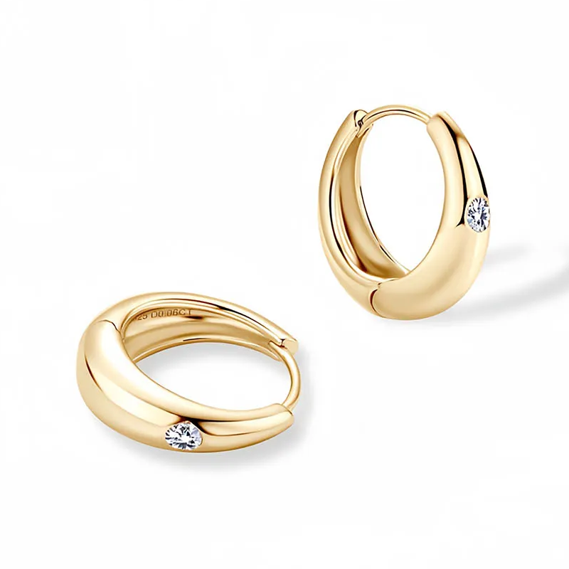 Celis Curve Moissanite Hoop Earrings