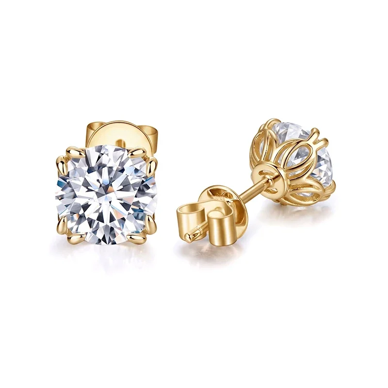 Eight-Prong Classic Moissanite Stud Earrings