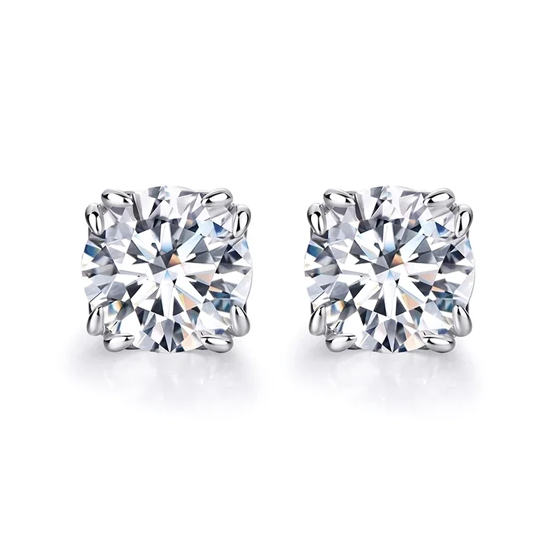 Eight-Prong Classic Moissanite Stud Earrings