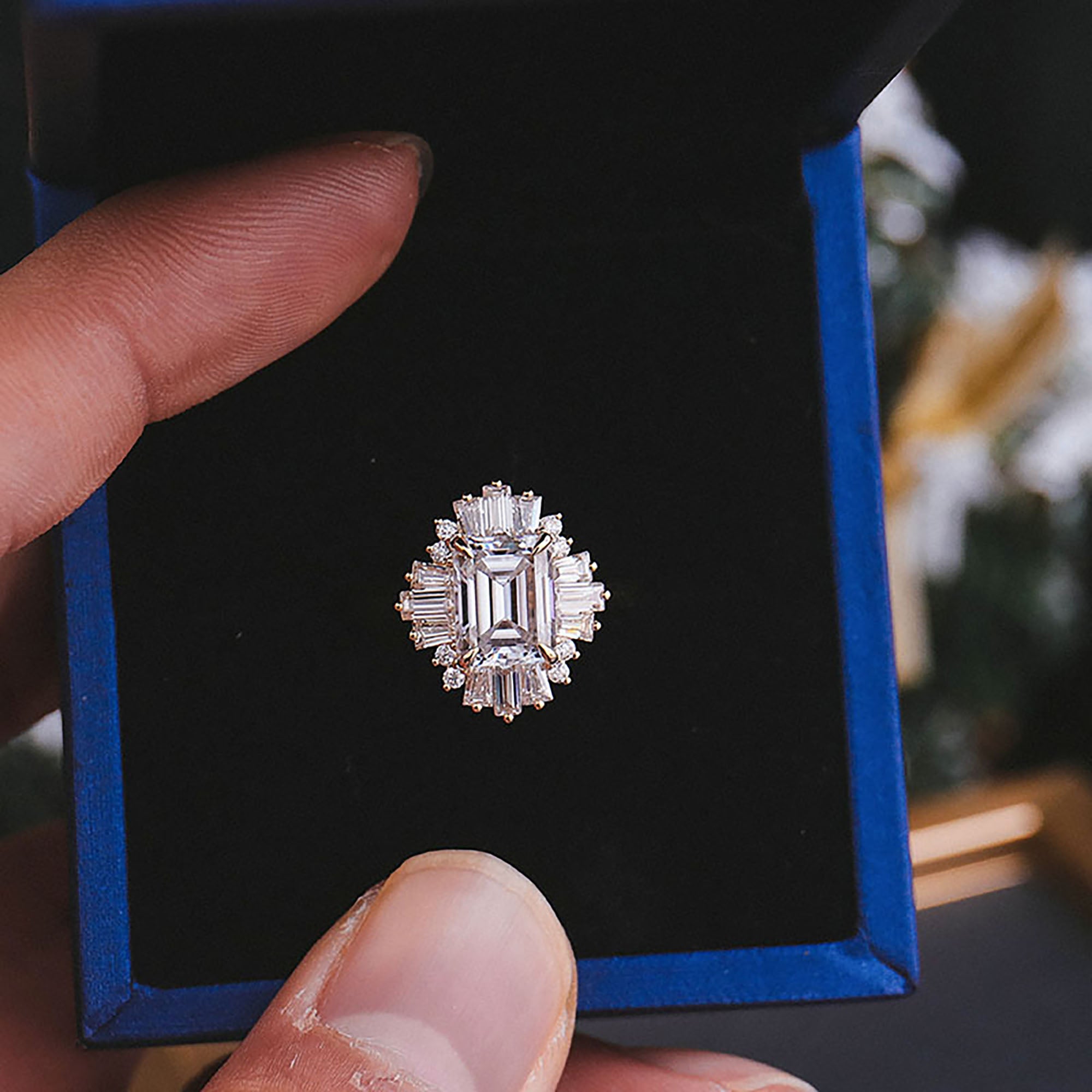 Baguette Cluster Halo Emerald Moissanite Ring-VOOGME