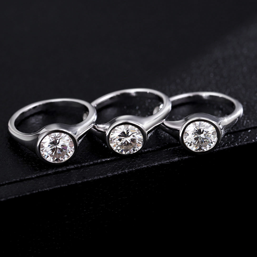 Honora Bezel Moissanite Engagement Ring 2.0ct-VOOGME