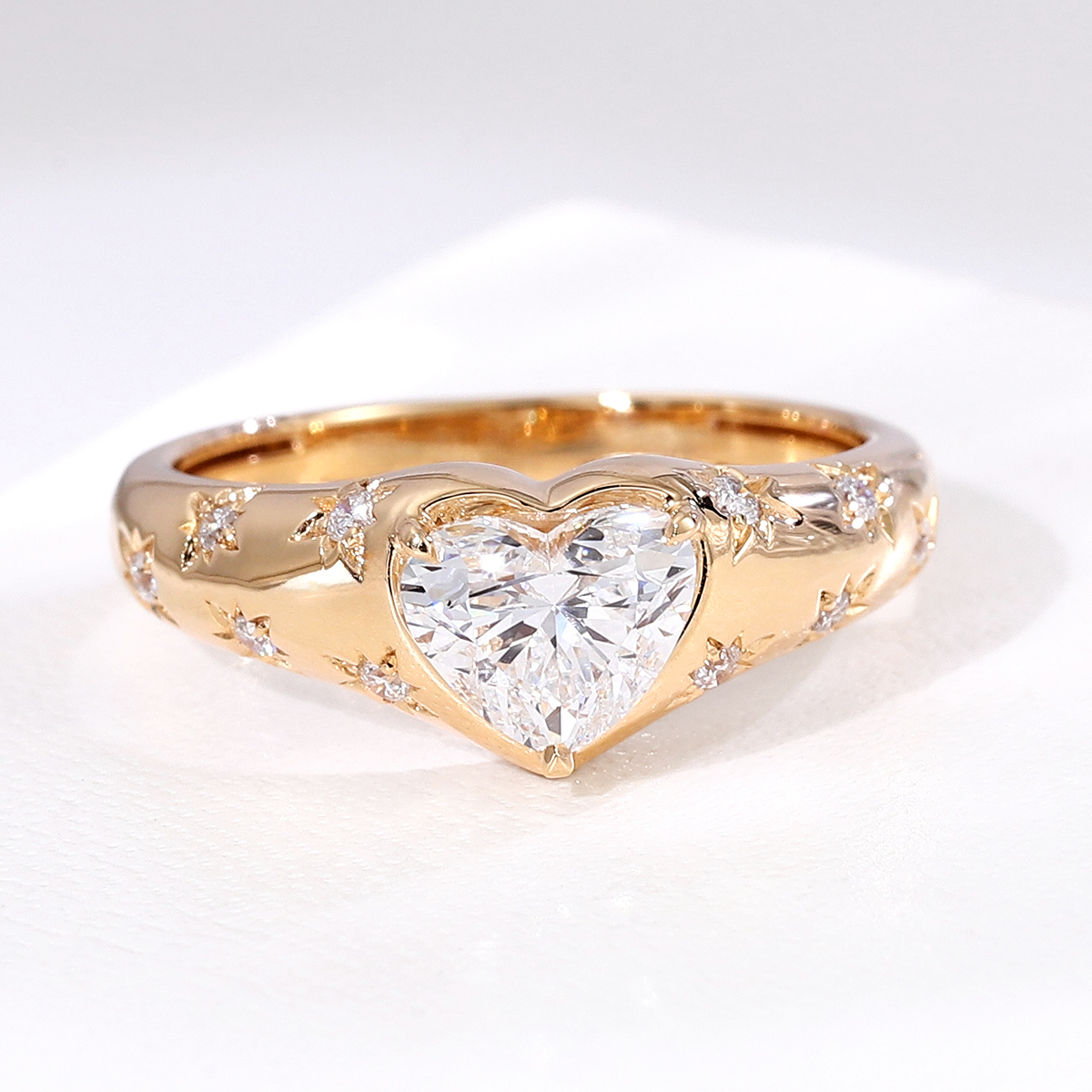 Bezel Heart Star Moissanite Ring