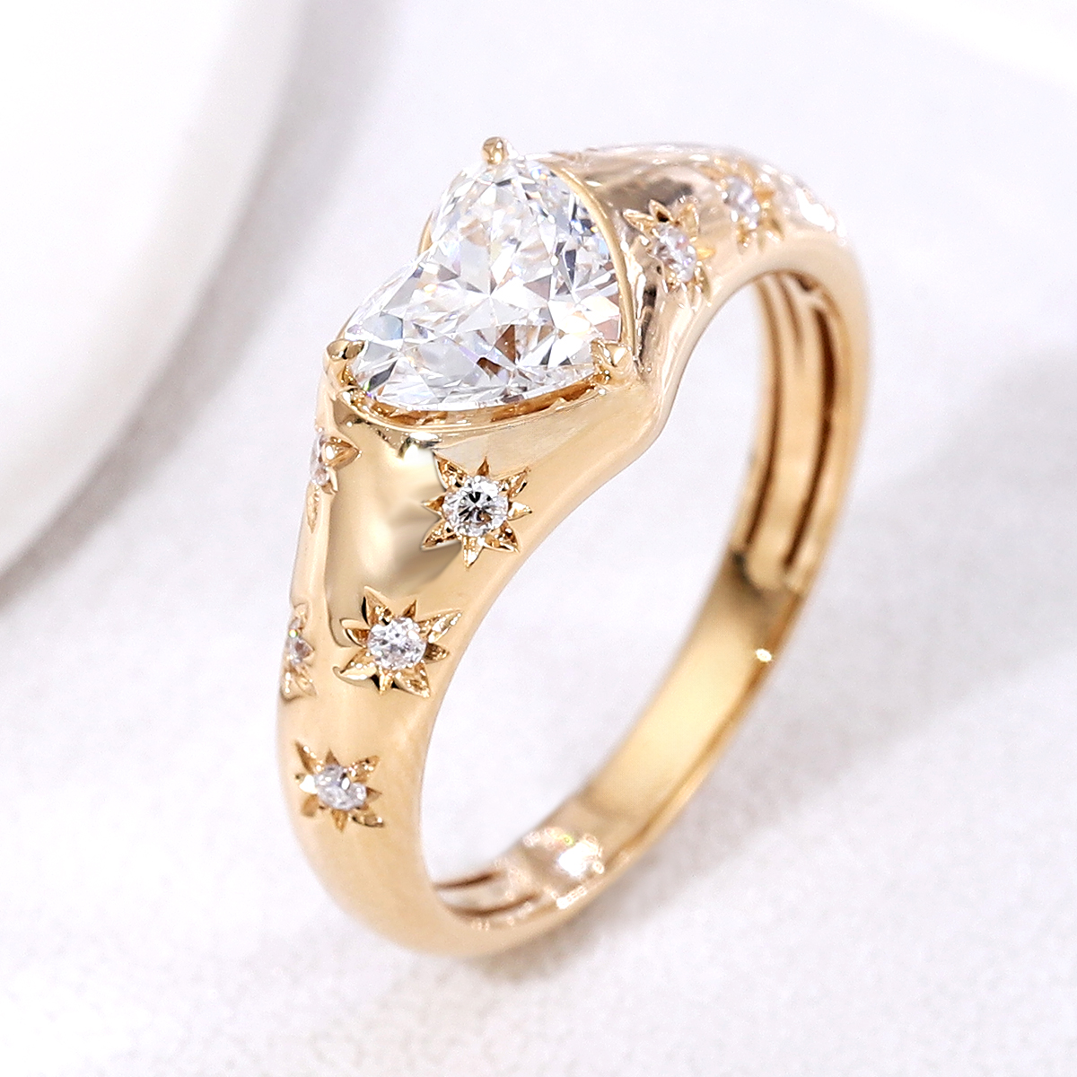 Bezel Heart Star Moissanite Ring