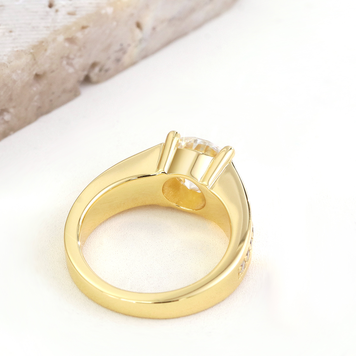 Charlotte Half Bezel Moissanite Engagement Ring 2.0 ct-VOOGME