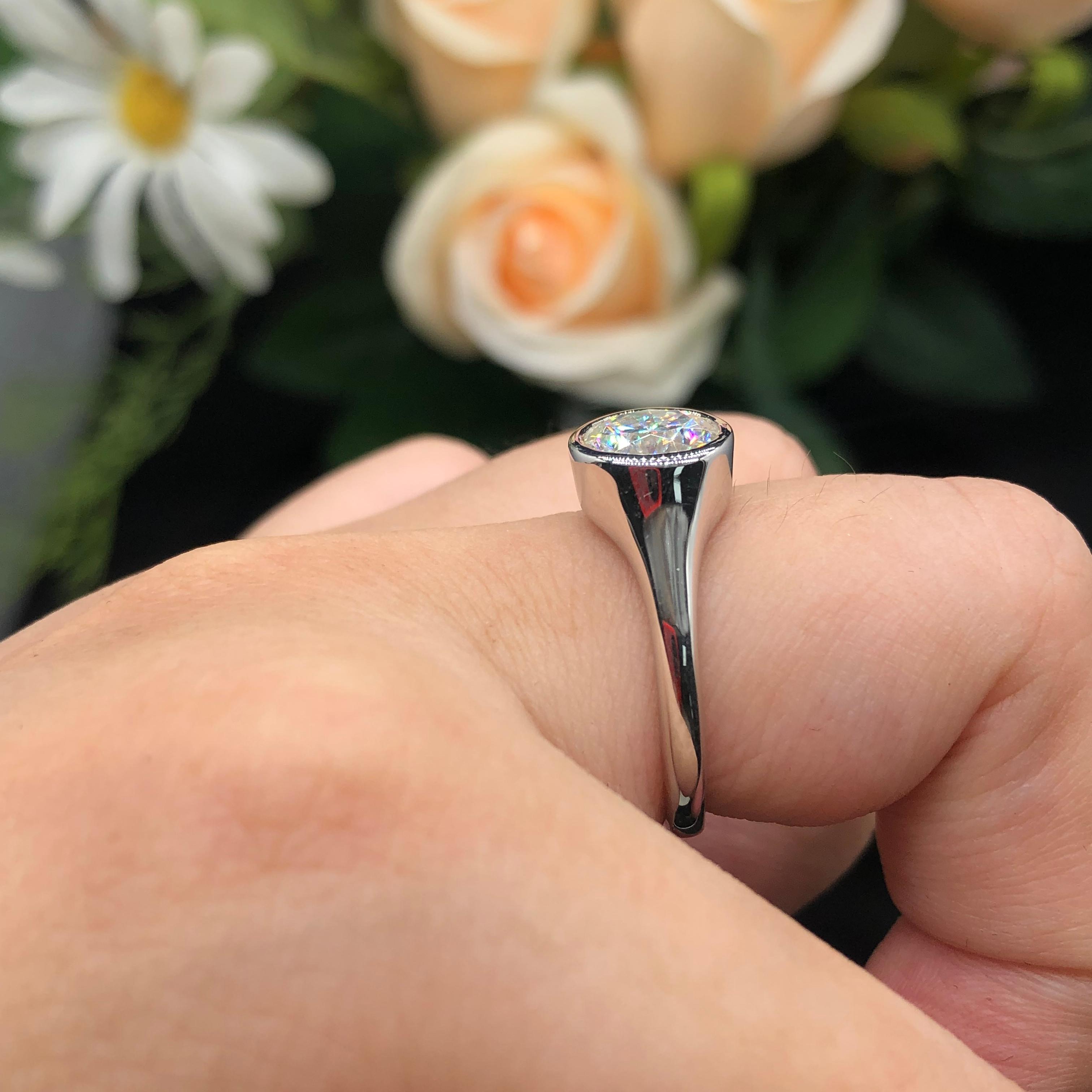 Honora Bezel Moissanite Engagement Ring 2.0ct-VOOGME