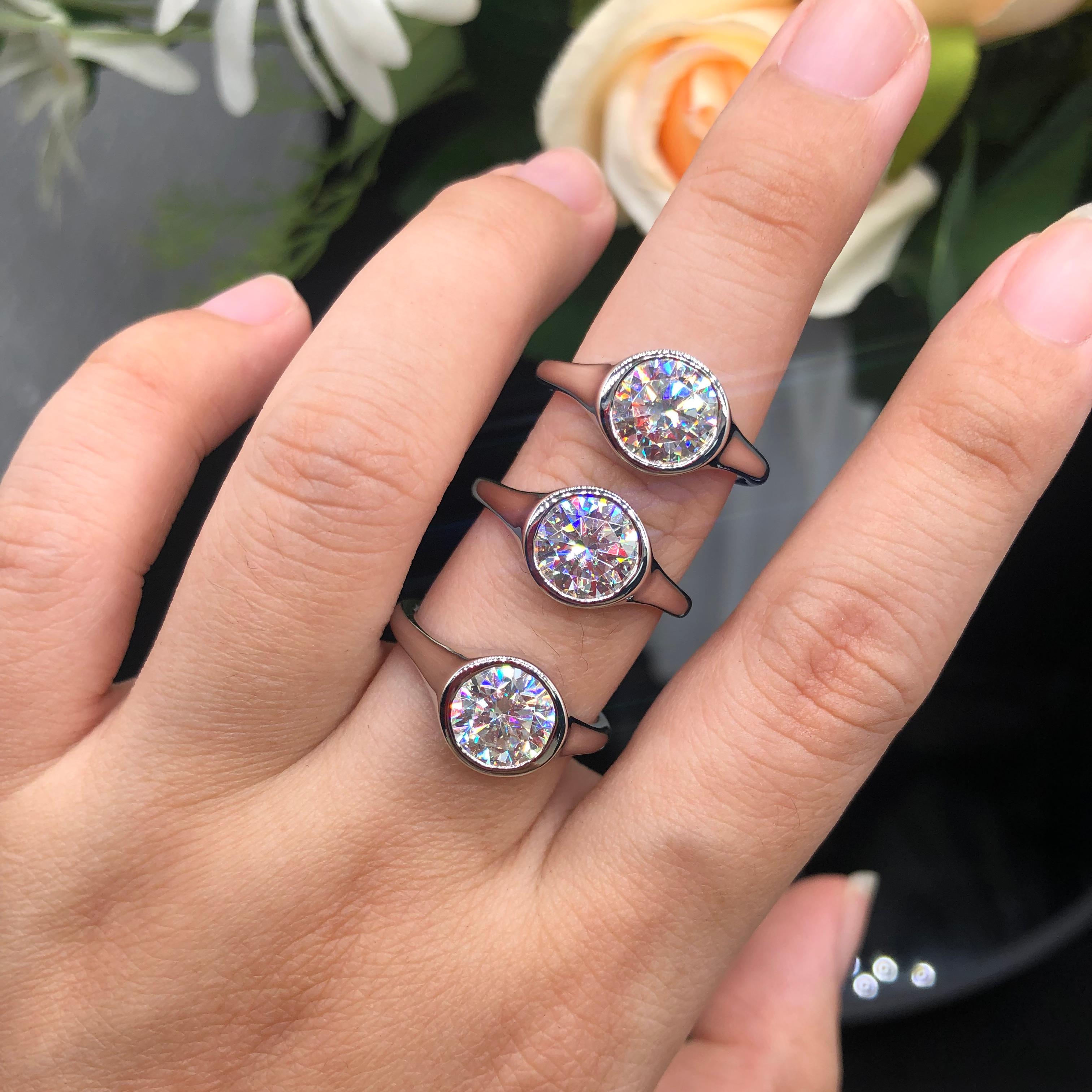 Honora Bezel Moissanite Engagement Ring 2.0ct-VOOGME