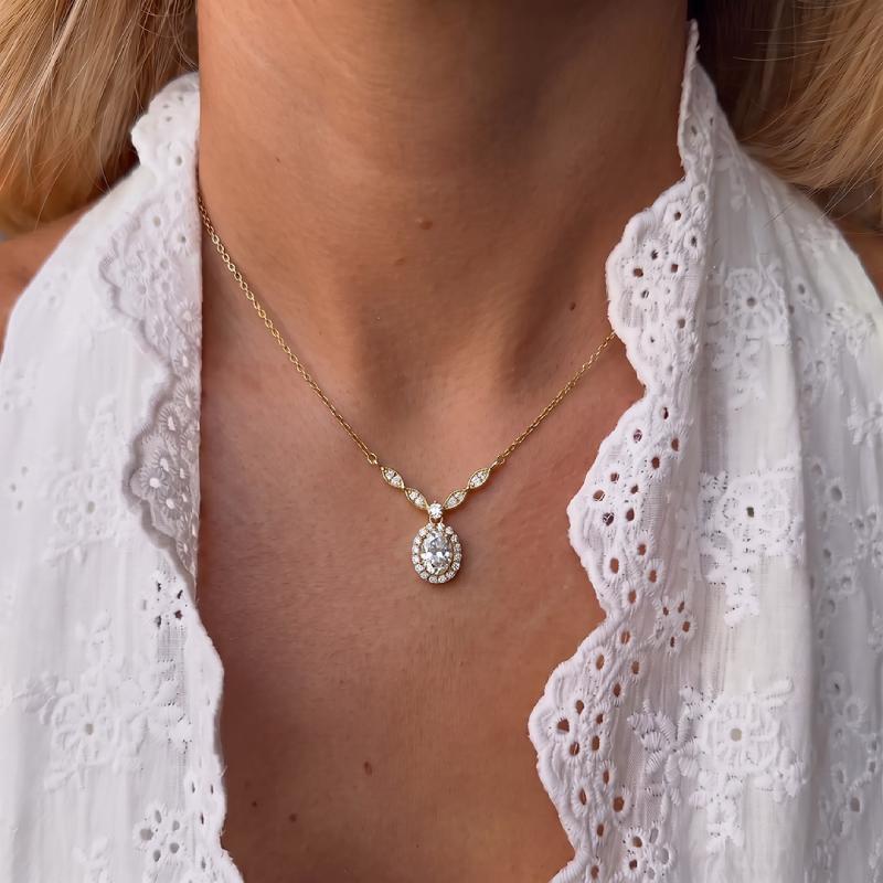Secret Garden Halo Oval Moissanite Necklace
