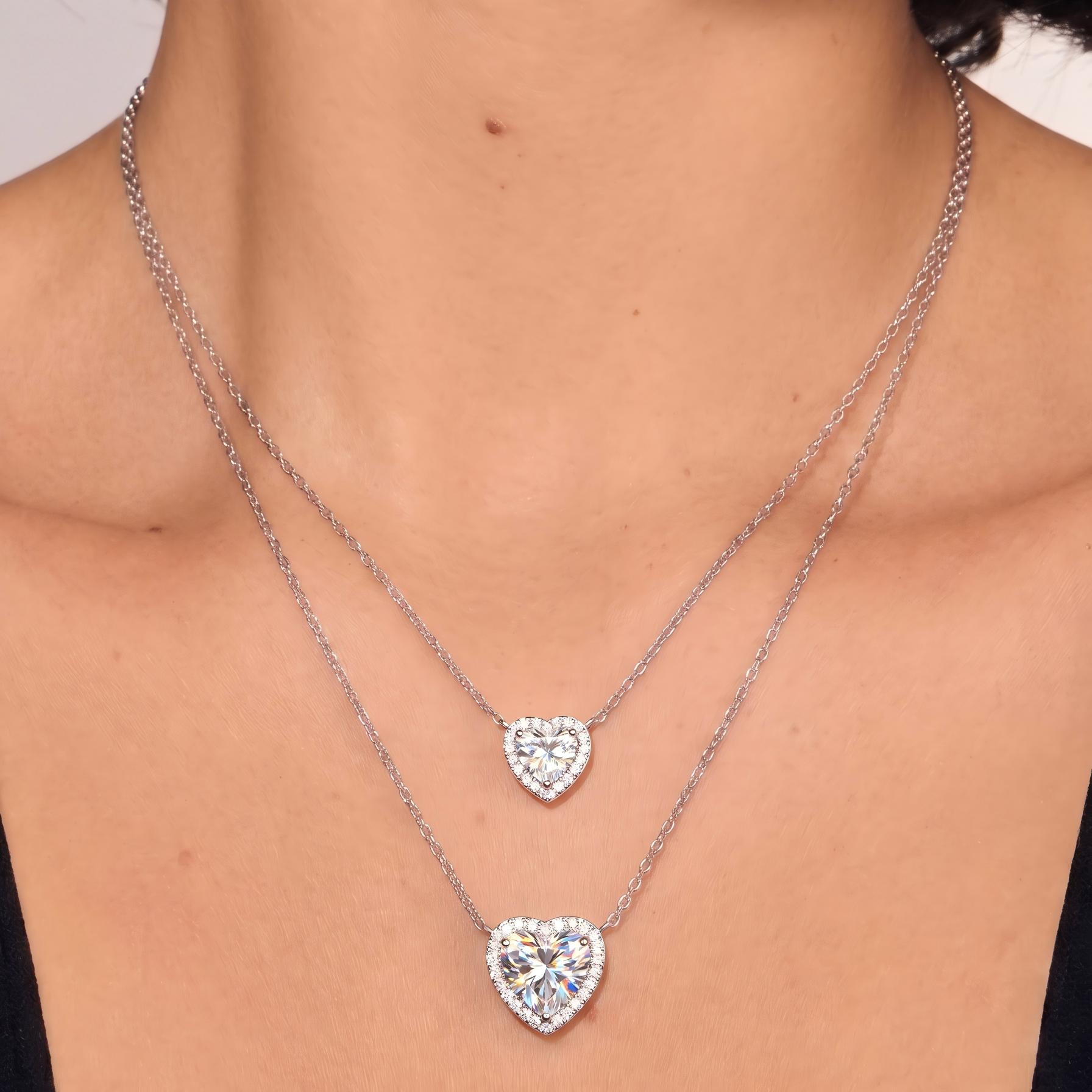 Hola Heart Moissanite Necklace