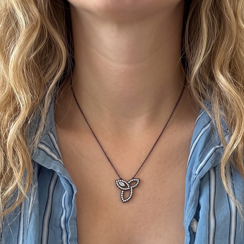 Lily Flower Moissanite Necklace