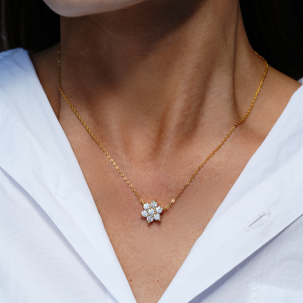 Classic Sunflower Moissanite Necklace