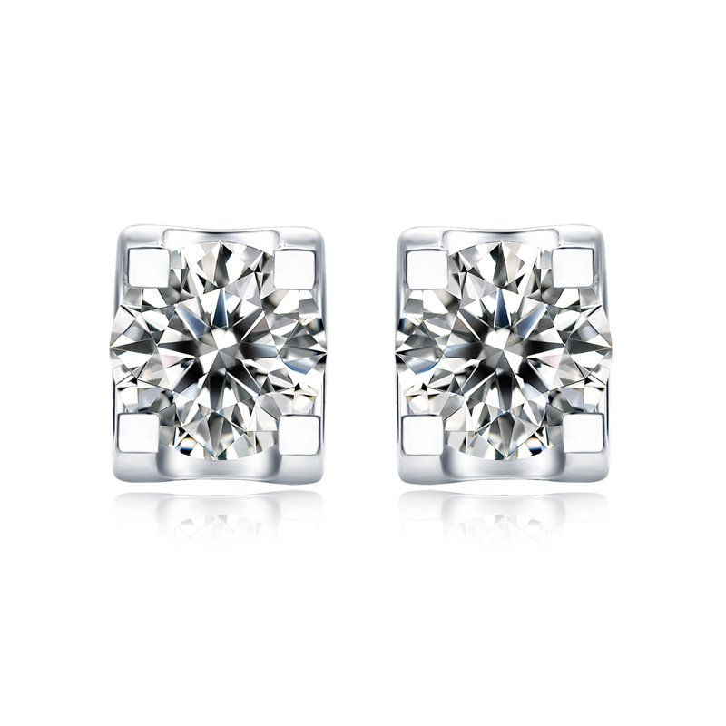 Bull Head Moissanite Stud Earrings