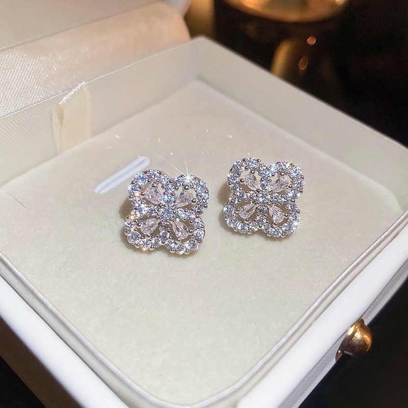 Halo Clover Moissanite Stud Earrings