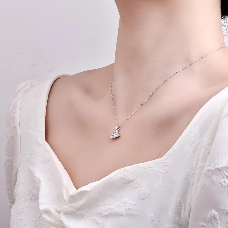 Ginkgo Moissanite Necklace