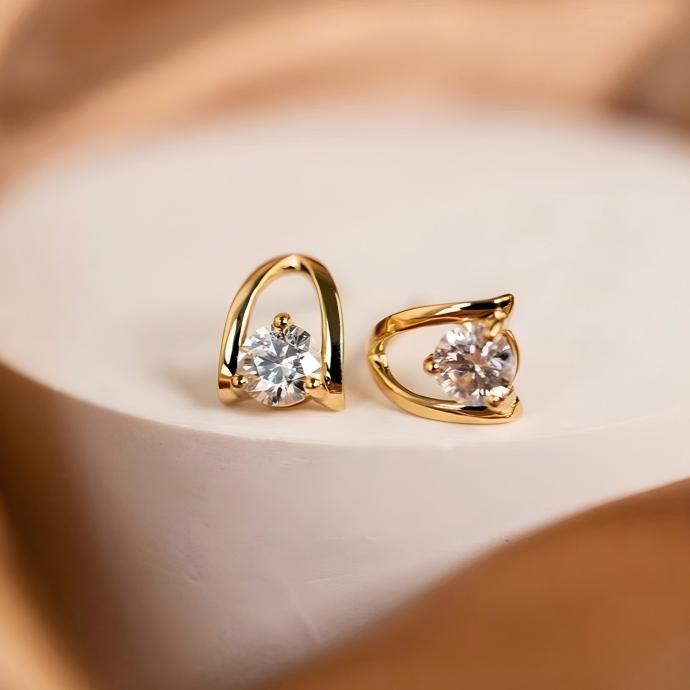 Horseshoe Moissanite Stud Earrings