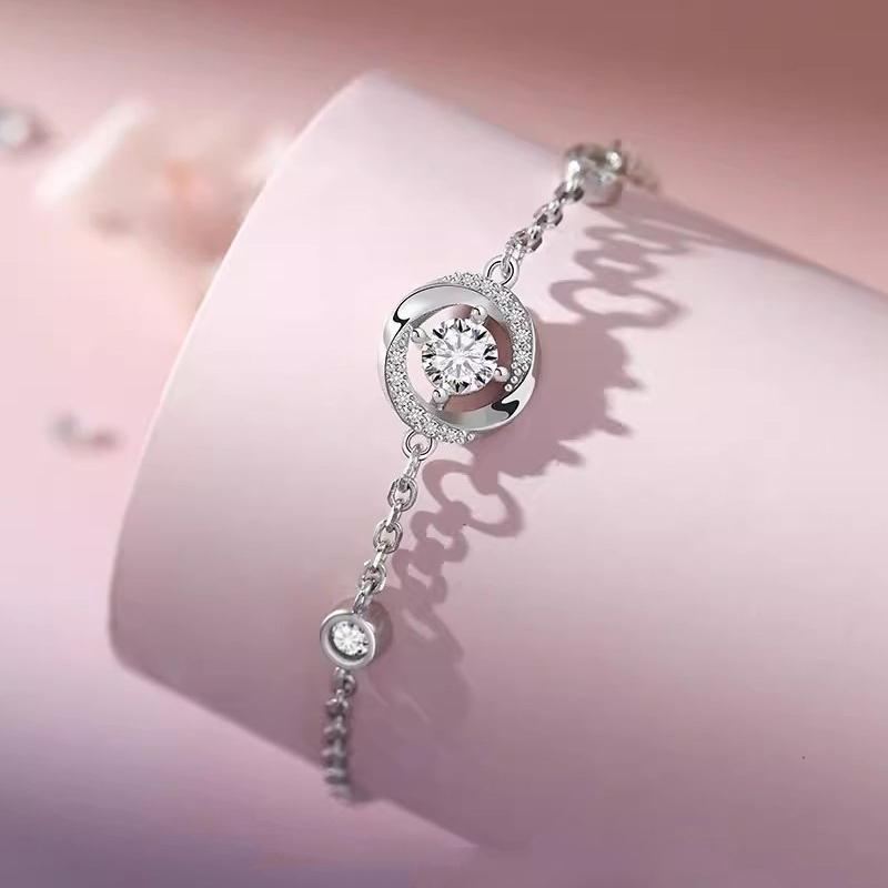 Beating Heart Moissanite Bracelet