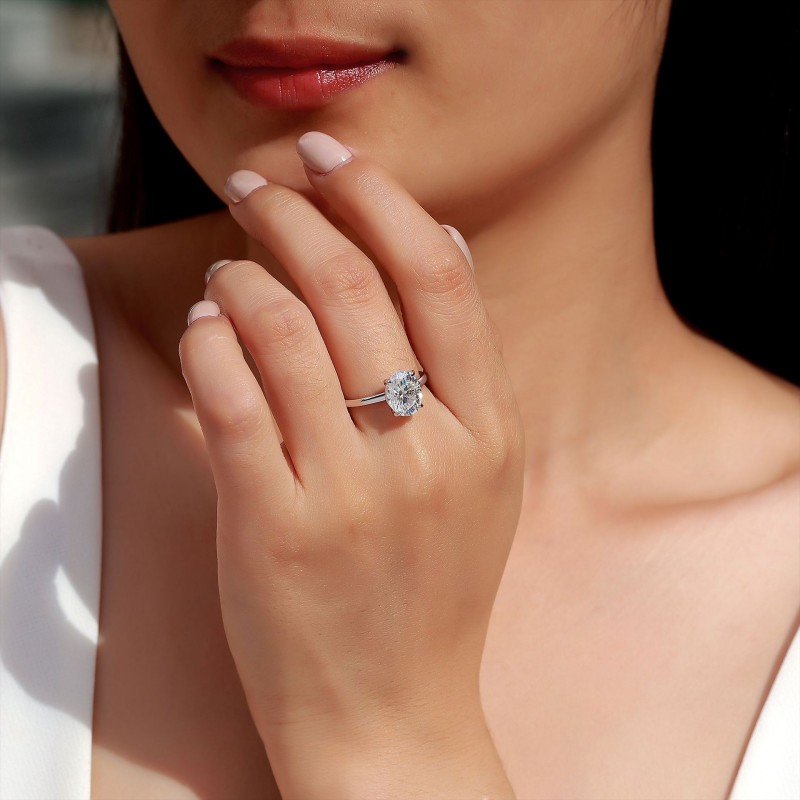 Classic Four-Prong Oval Moissanite Ring