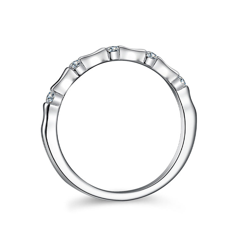 Bamboo Five-Stone Moissanite Wedding Band-VOOGME