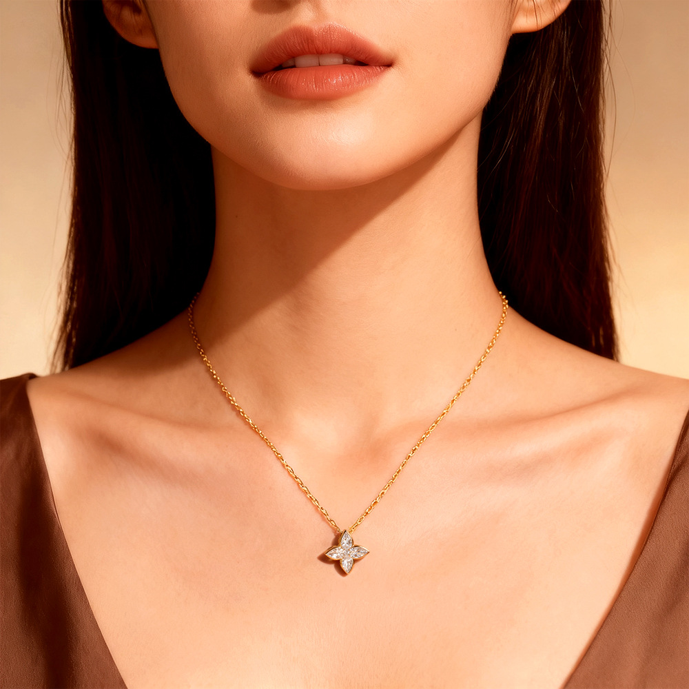 Fancy Clover Shaped Moissanite Necklace