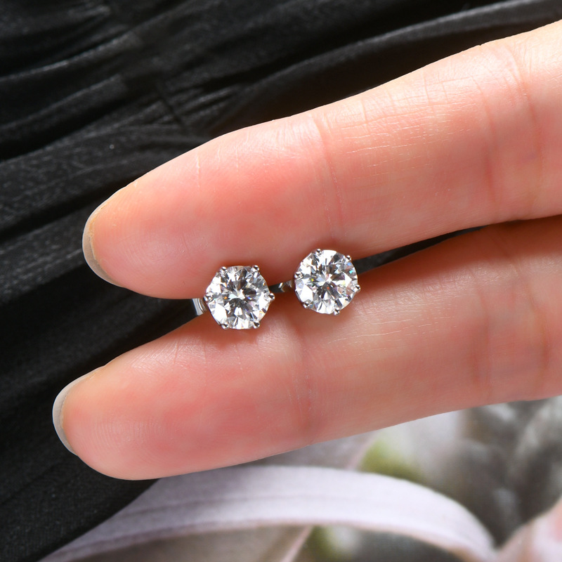 Flower Crown Moissanite Stud Earrings