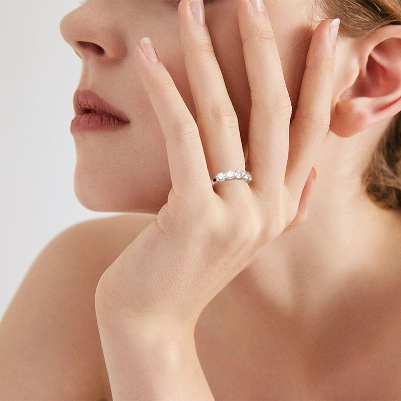 Embrace Moissanite Wedding Band (1.5 ct.tw.)-VOOGME