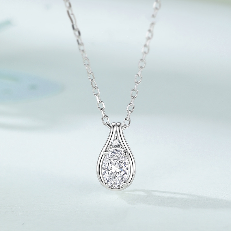 Morning Dew Oval Moissanite Necklace